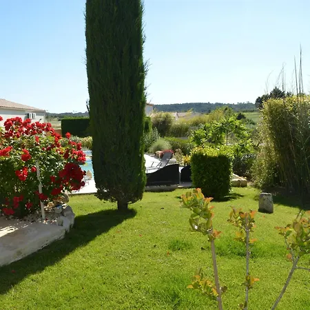 Villa * Combas (Gard)